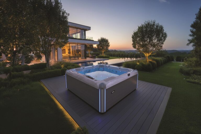 Serenity Hot Tub